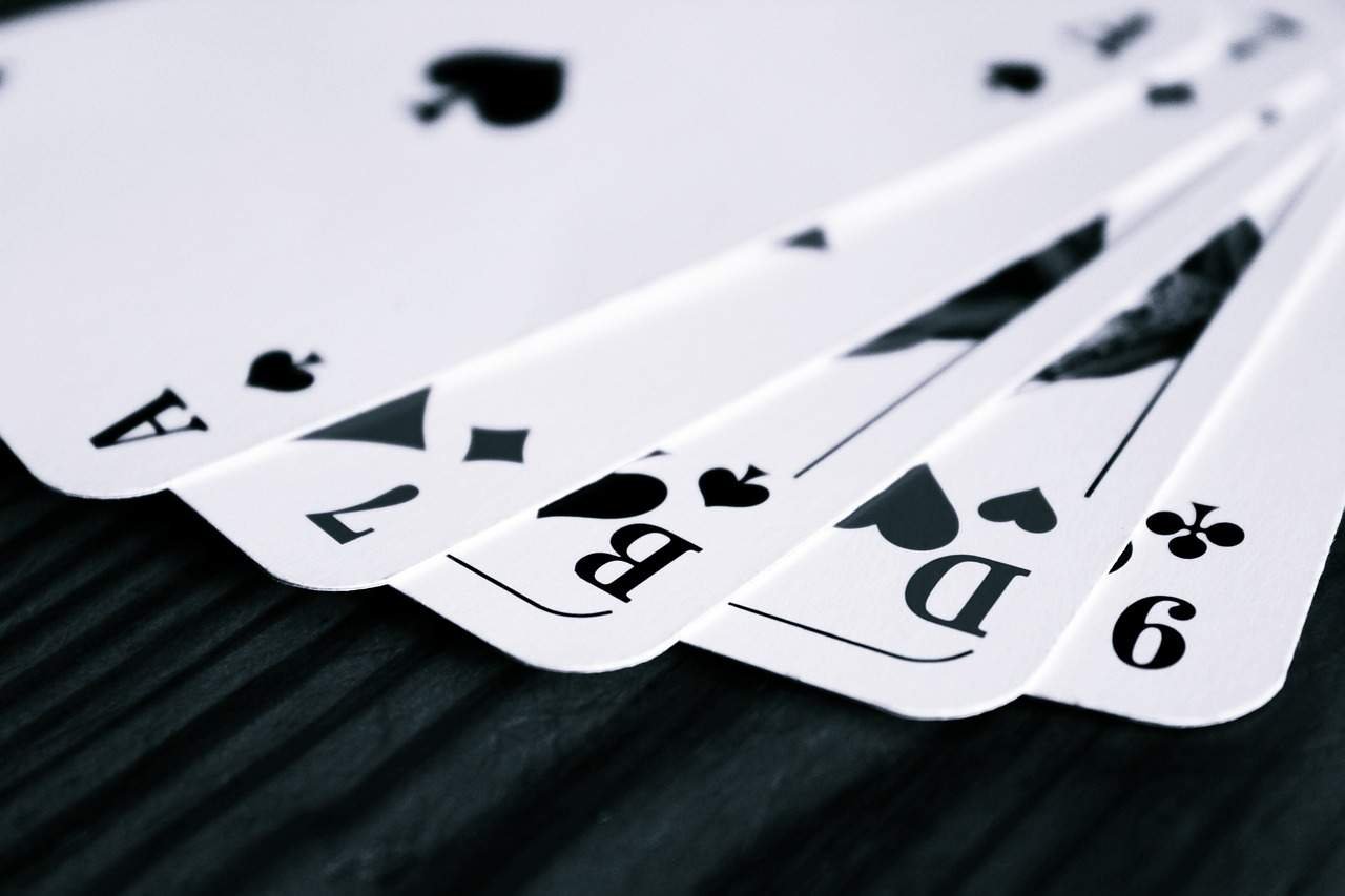 Online Rummy Game give Income quickly and simply by playing Image